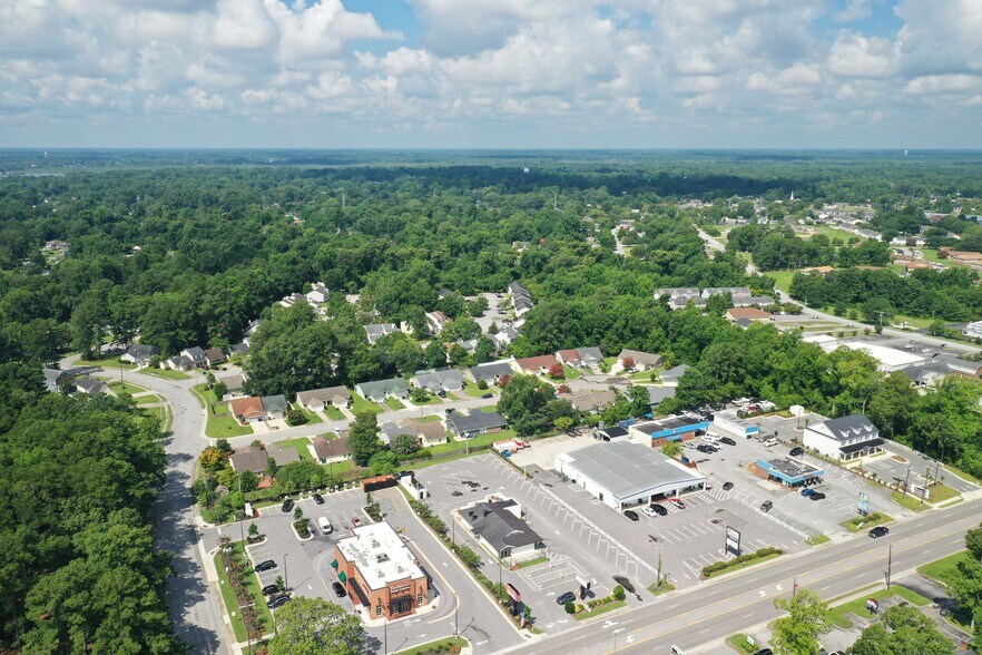 1105 Gum Branch Rd, Jacksonville, NC for lease - Building Photo - Image 1 of 9