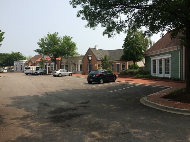 More details for 8800-8810 Pear Tree Village Ct, Alexandria, VA - Retail for Lease