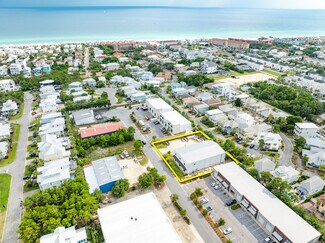 Plus de détails pour 220 Business Centre Dr, Miramar Beach, FL - Industriel à vendre