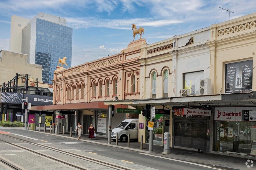 46 Macquarie St, Parramatta à louer - Photo du bâtiment - Image 2 de 3