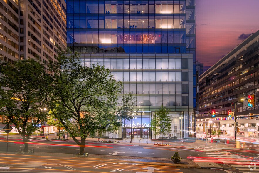 1201 Wilson Blvd, Arlington, VA à louer - Photo intérieure - Image 2 de 4