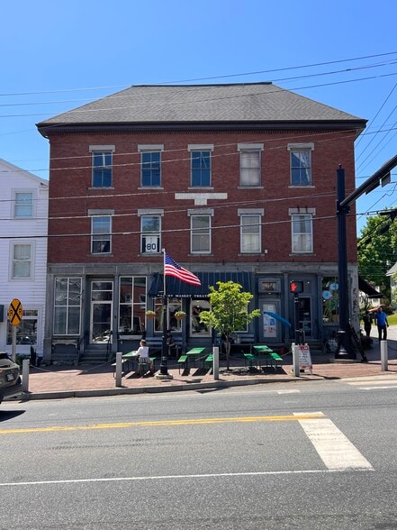 80 Main St, Wiscasset, ME for lease - Building Photo - Image 3 of 10