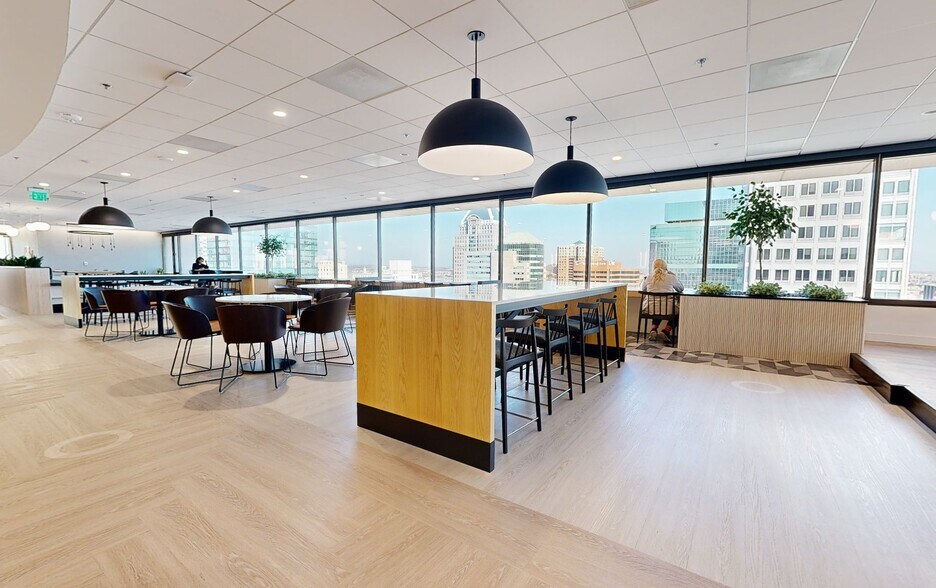 100 Light St, Baltimore, MD à louer - Numérisation 3D de Matterport - Image 3 de 46