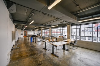 1001 SE Water Ave, Portland, OR à louer Photo intérieure- Image 2 de 11