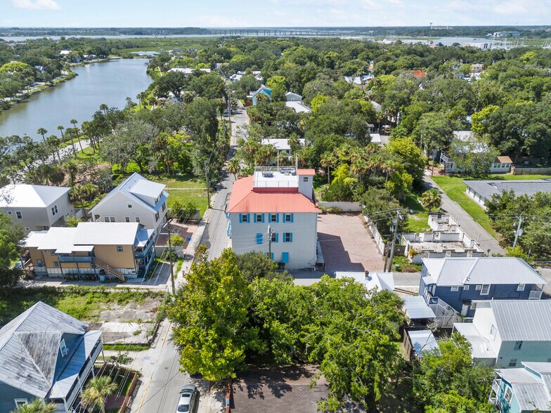 92 Washington St, Saint Augustine, FL à vendre - Photo du bâtiment - Image 2 de 88