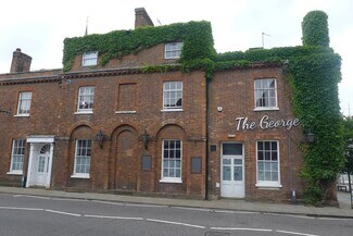 Plus de détails pour 2 Hitchin St, Baldock - Commerce de détail à louer