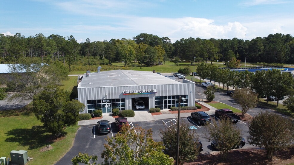 30 Naber Dr NW, Shallotte, NC for sale - Primary Photo - Image 1 of 7
