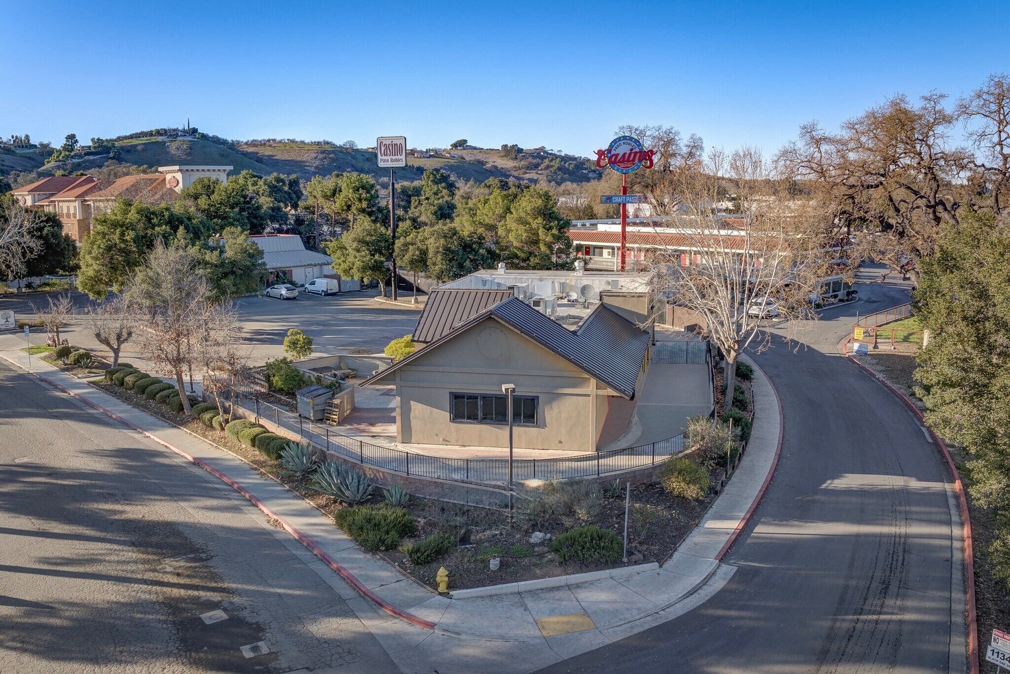 1144 Black Oak Dr, Paso Robles, CA for sale Building Photo- Image 1 of 19