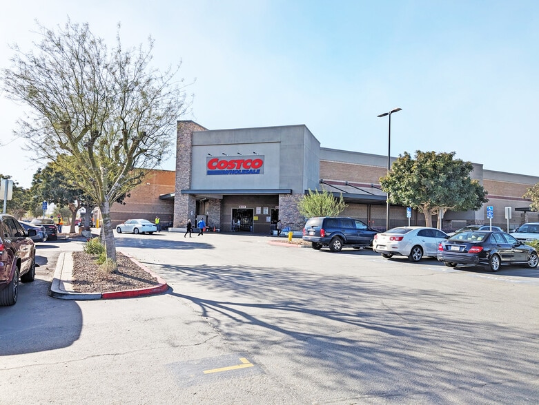 79705-79845 Highway 111, La Quinta, CA for lease - Primary Photo - Image 1 of 5