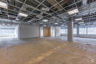 440 Wheelers Farms Rd, Milford, CT for lease Interior Photo- Image 2 of 10