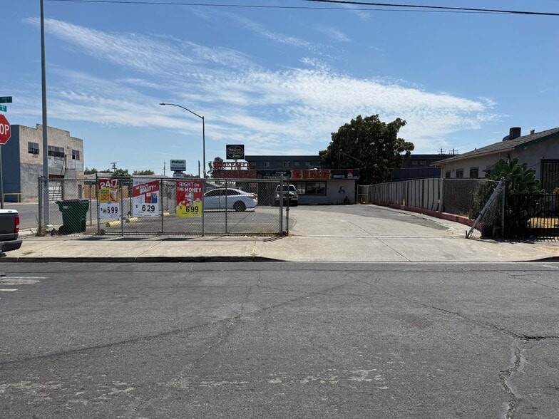 1641 N Wilson Way, Stockton, CA for sale - Building Photo - Image 2 of 4