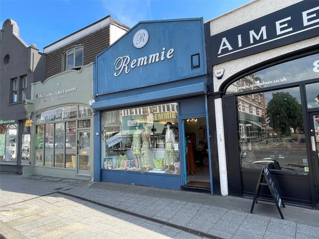 Retail in Leigh-On-Sea for lease Building Photo- Image 1 of 11