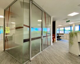 Houghton Hall Park, Dunstable for lease Interior Photo- Image 2 of 7