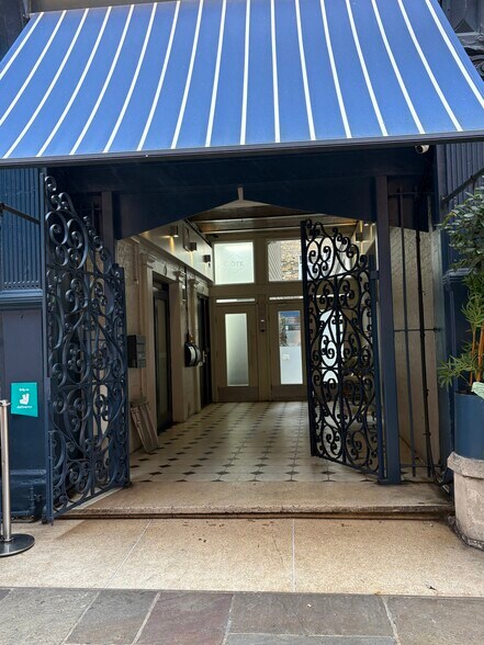 47 Kensington Ct, Londres à louer - Photo du bâtiment - Image 2 de 14