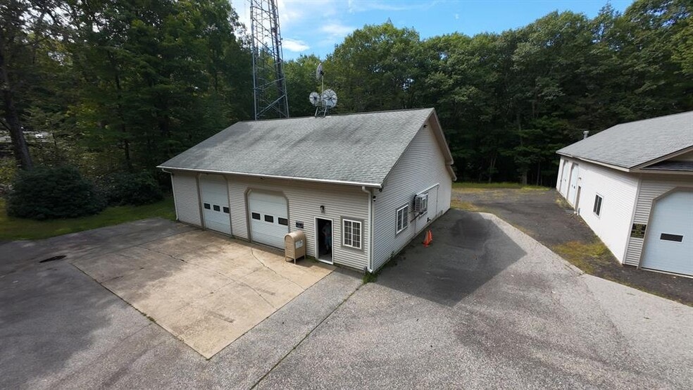 1050 Buckley Hwy, Union, CT for sale - Building Photo - Image 2 of 13