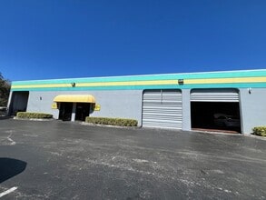 4990 SW 52nd St, Fort Lauderdale, FL for lease Interior Photo- Image 1 of 7