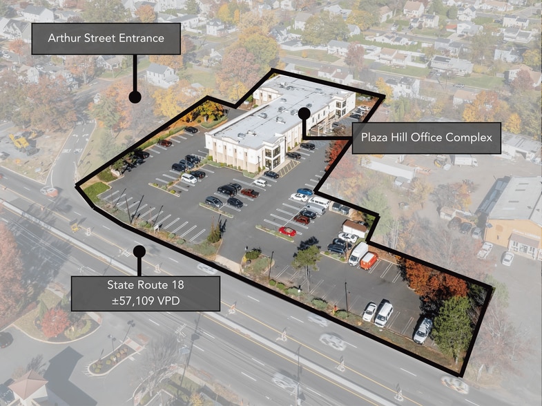 646 State Route 18, East Brunswick, NJ for lease - Building Photo - Image 2 of 8