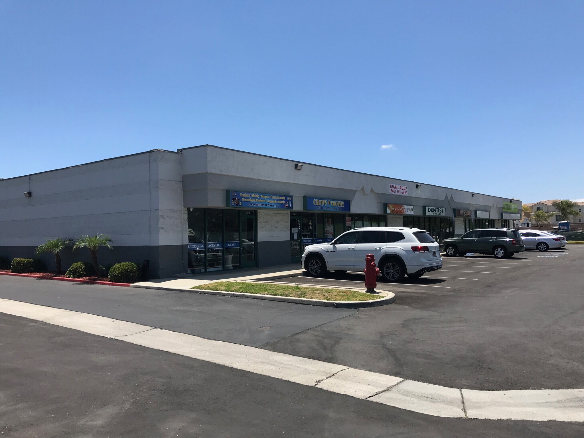 4664-4698 Lincoln Ave, Cypress, CA à vendre Photo du bâtiment- Image 1 de 1