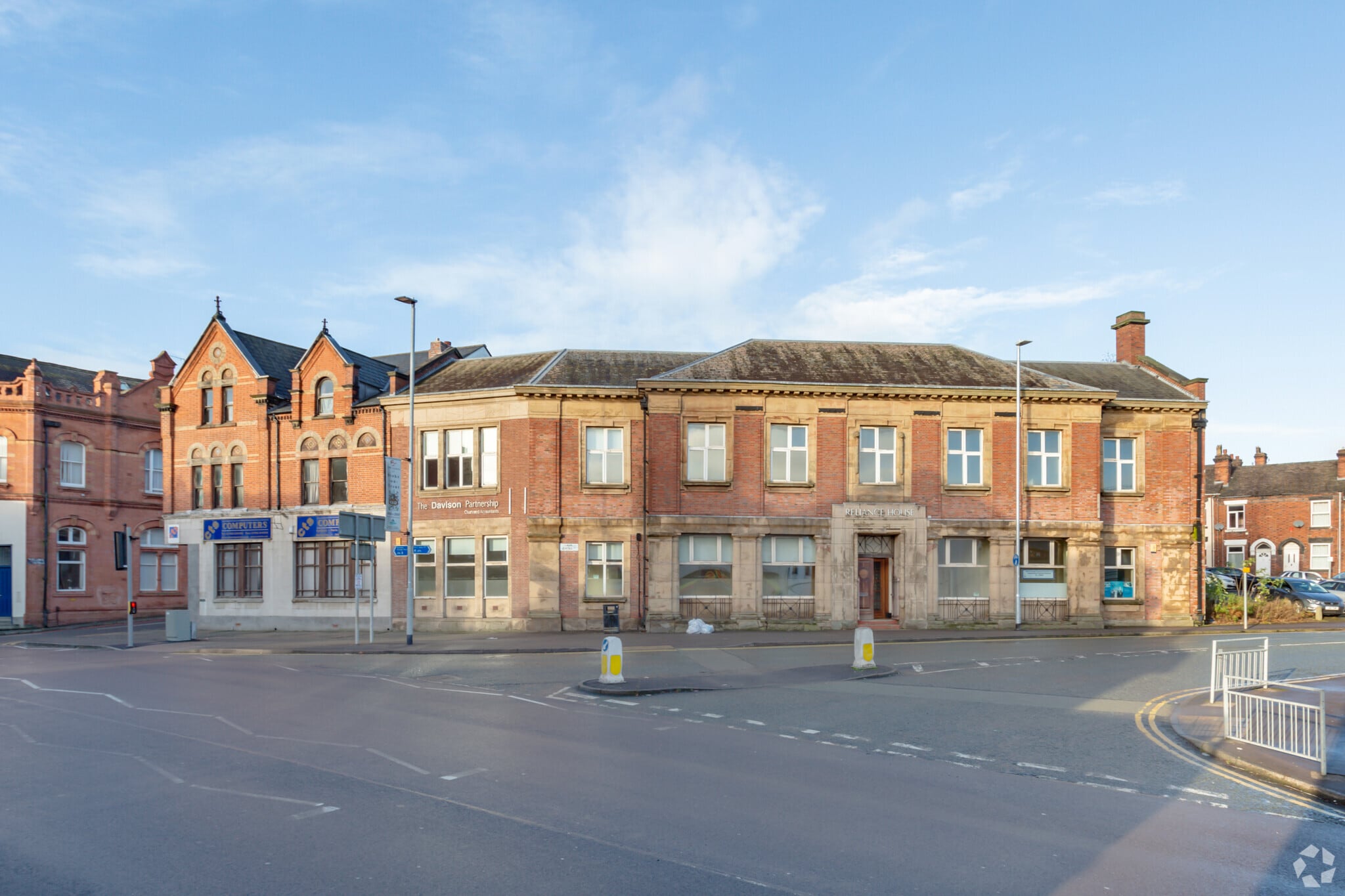 11-15 Moorland Rd, Stoke On Trent for sale Primary Photo- Image 1 of 7