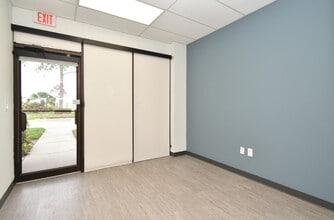 4303 Vineland Rd, Orlando, FL à louer Photo intérieure- Image 2 de 8