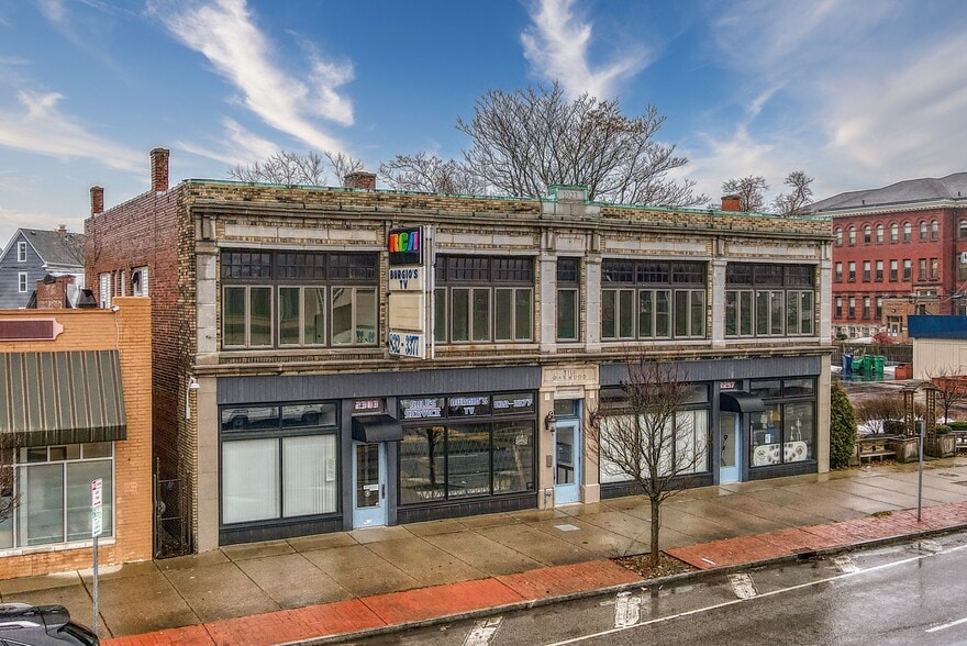 2297 Main St, Buffalo, NY for lease - Building Photo - Image 3 of 27