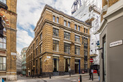 24 Greville St, London LND - Services immobiliers commerciaux