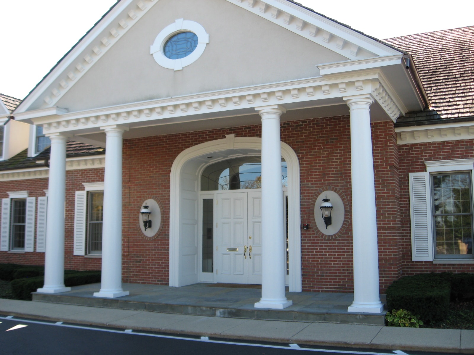 1025 W Everett Rd, Lake Forest, IL for lease Primary Photo- Image 1 of 13