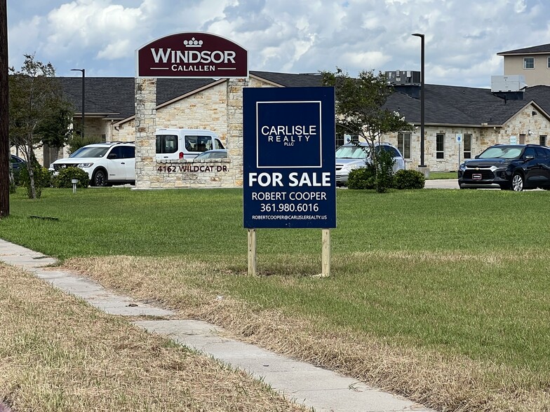 4102 Wildcat Dr, Corpus Christi, TX à vendre - Photo du b timent - Image 1 de 10