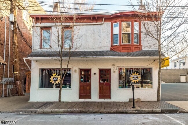 More details for 9 Church St, Lambertville, NJ - Retail for Sale