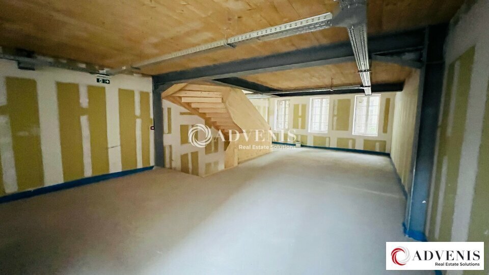 Bureau dans Bordeaux à vendre - Photo du bâtiment - Image 3 de 11