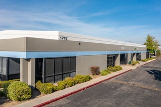 Plus de détails pour 1715 E Wilshire Ave, Santa Ana, CA - Bureau à louer