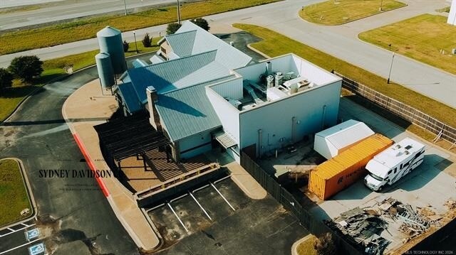 6263 State Highway 66, Tulsa, OK à vendre - Photo du bâtiment - Image 2 de 49