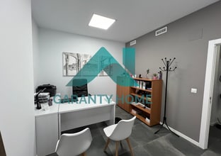 Office in Cáceres, Cáceres for lease Interior Photo- Image 1 of 4