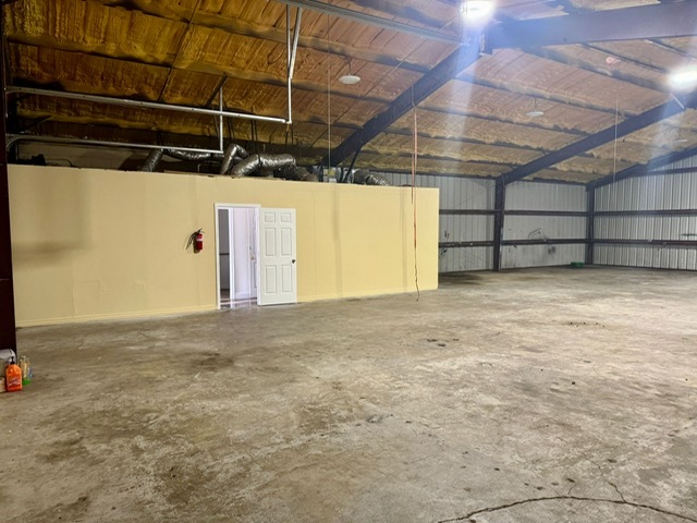 9212 Kingsville St, Houston, TX for lease - Building Photo - Image 3 of 11