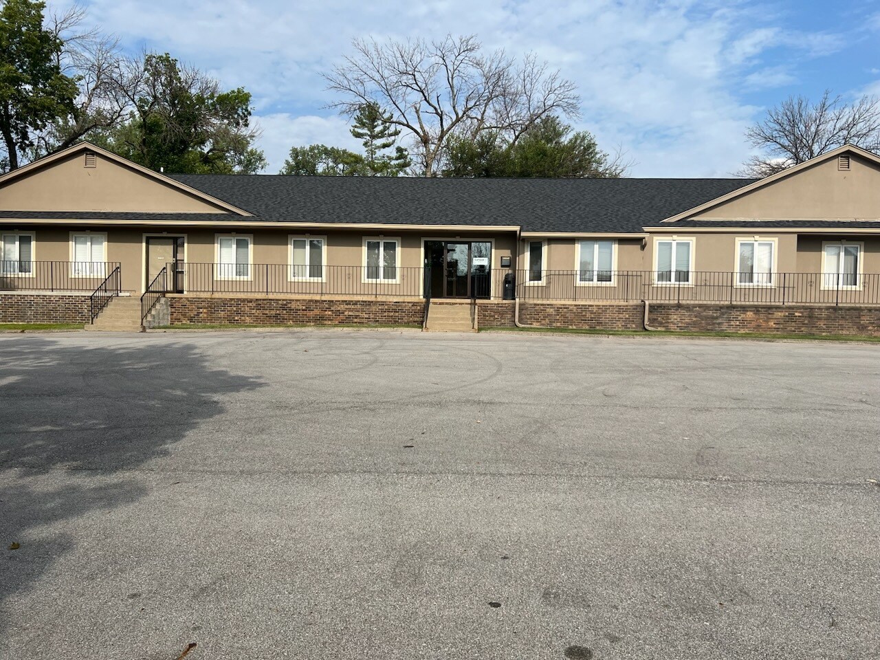 7445 University Ave, Des Moines, IA à vendre Photo du bâtiment- Image 1 de 1