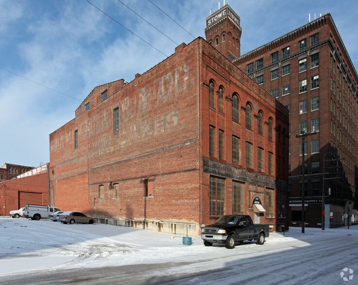 1400 W 13th St, Kansas City, MO for lease - Building Photo - Image 2 of 12