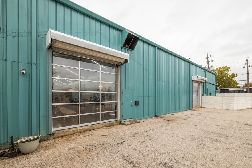 3915 McKinney St, Houston, TX à vendre - Photo du bâtiment - Image 3 de 48