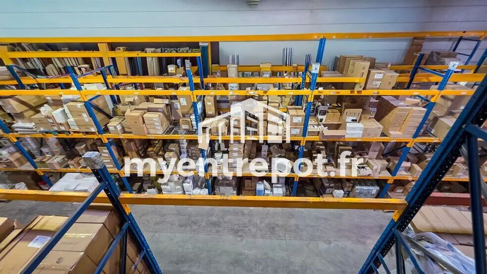 Flex dans Marseille à louer - Photo du bâtiment - Image 3 de 7