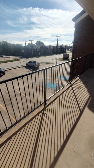 1225 N Logan St, Texas City, TX for lease - Building Photo - Image 2 of 24