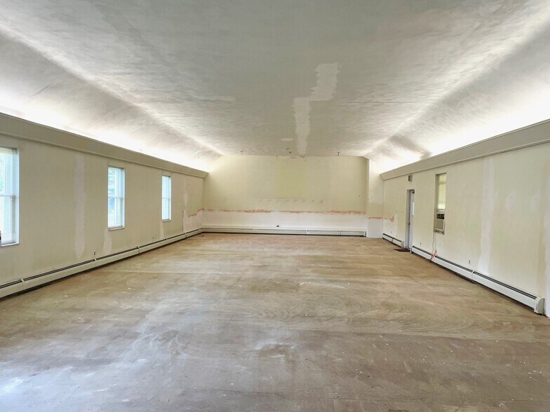 115 Staunton St, Piqua, OH à vendre - Photo intérieure - Image 3 de 6