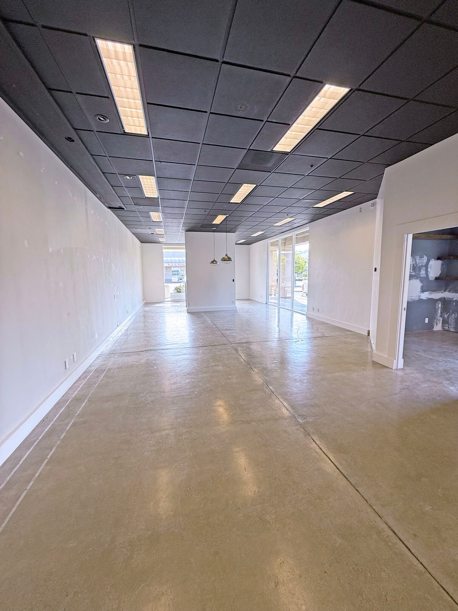 1445 Santa Rosa Ave, Santa Rosa, CA for lease Interior Photo- Image 1 of 5