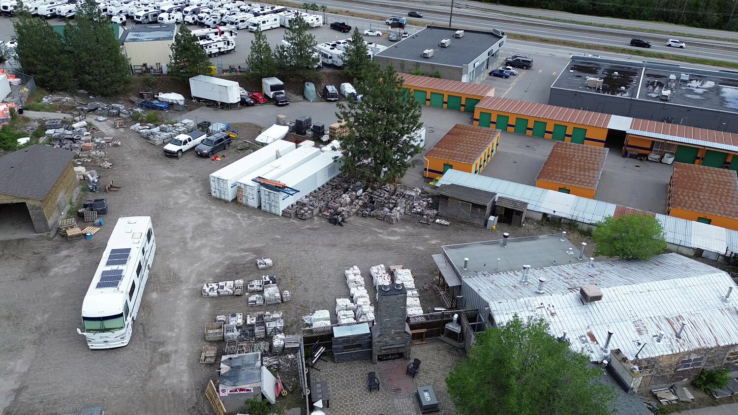 2695 Kyle Rd, West Kelowna, BC à vendre Photo du bâtiment- Image 1 de 1