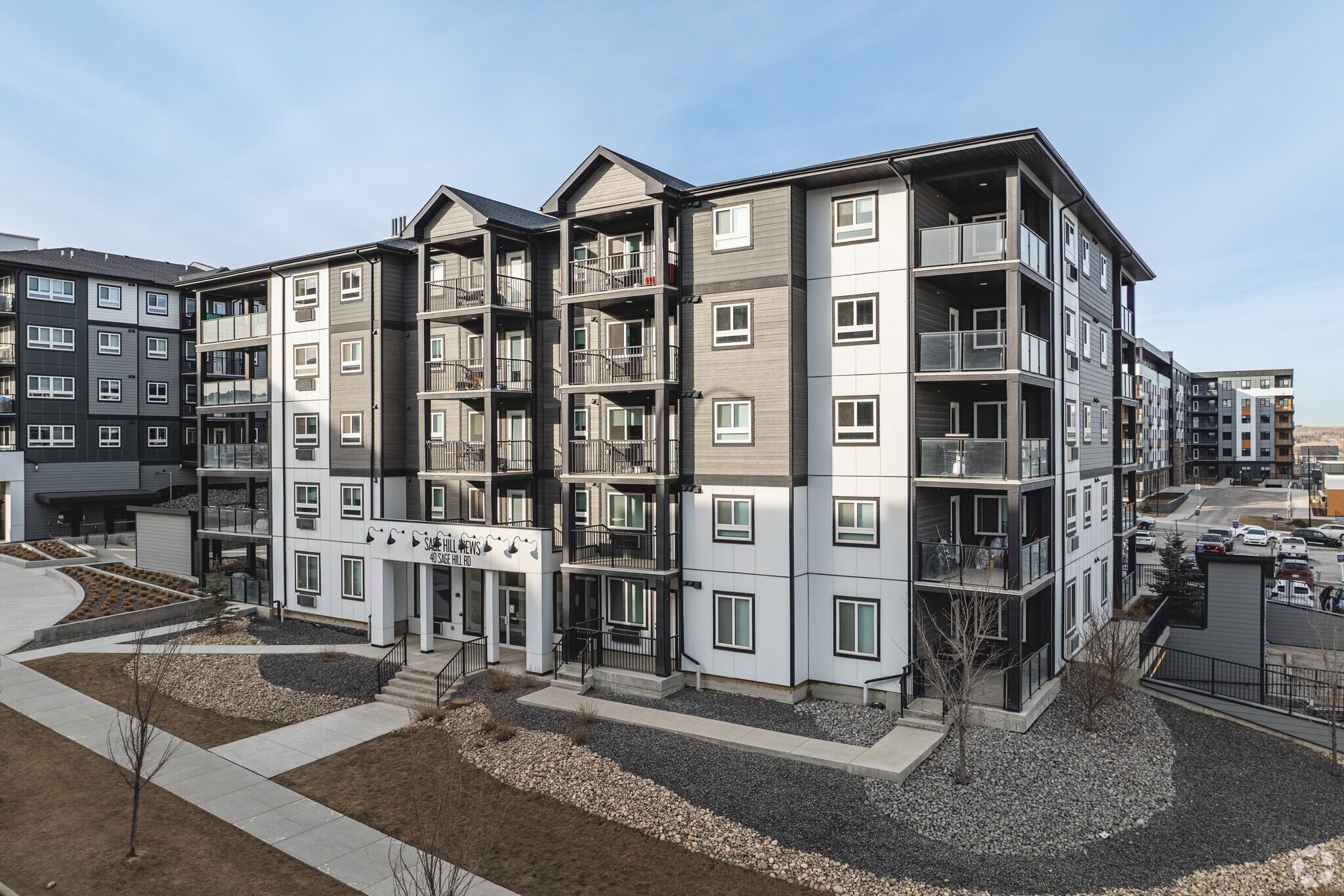 80 Sage Hill Rd NW, Calgary, AB à louer Photo du bâtiment- Image 1 de 5