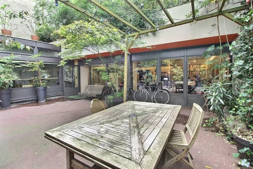 33 Rue Orfila, Paris for sale - Building Photo - Image 1 of 9