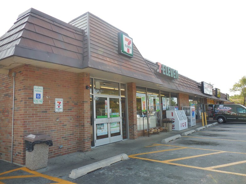 14721-14727 Central Ave, Oak Forest, IL for lease - Building Photo - Image 3 of 13
