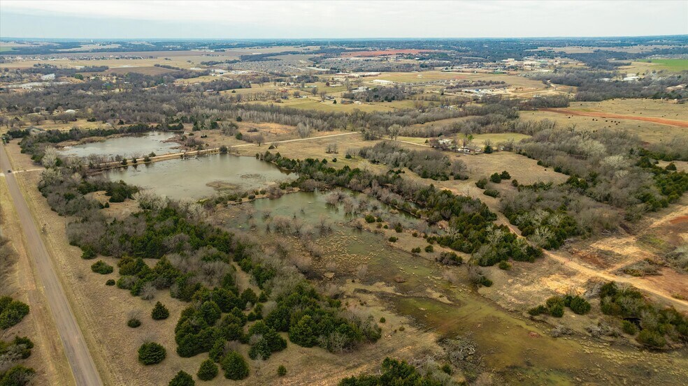 903 N Portland Ave, Newcastle, OK à vendre - Aérien - Image 2 de 16