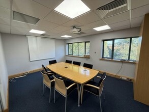 Bedford Rd, Petersfield for lease Interior Photo- Image 2 of 8