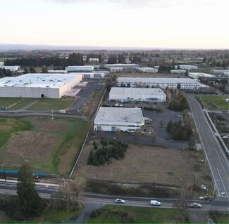 Plus de détails pour 105 S Hazel Dell Way, Canby, OR - Terrain à vendre