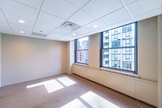 180 N Michigan Ave, Chicago, IL for lease Building Photo- Image 2 of 2