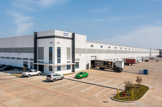 Plus de détails pour 615 E Sam Houston Pky, Pasadena, TX - Industriel à louer